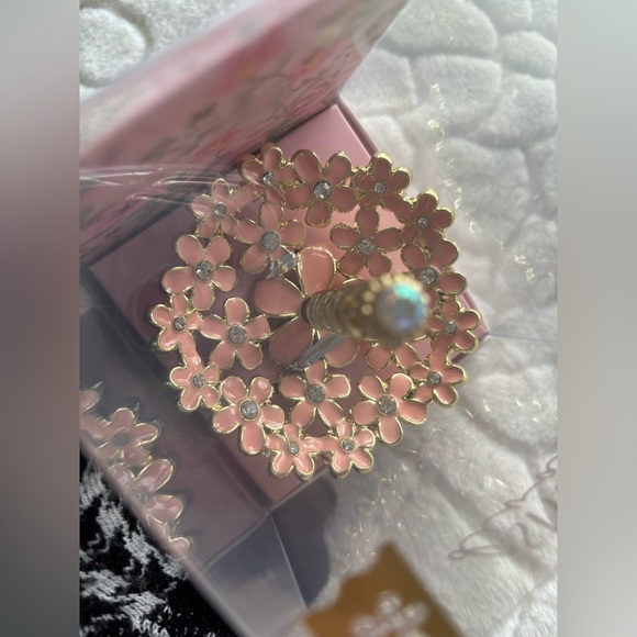 Floral Dish Ring Holder with Genuine Crystals - Picture 8 of 10